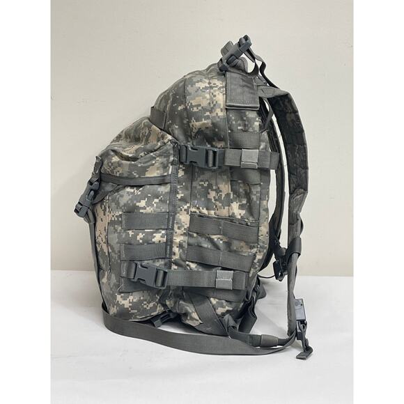 ACU MOLLE II ASSAULT PACK W/STIFFENER BACKPACK #G31g - Picture 4 of 4
